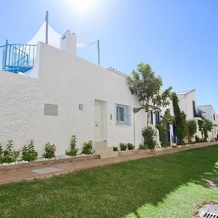 Apartment Palm Breeze Beachfront Estepona